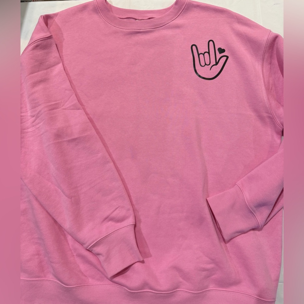 No boundaries adult large valentines crew neck sweatshirt- new